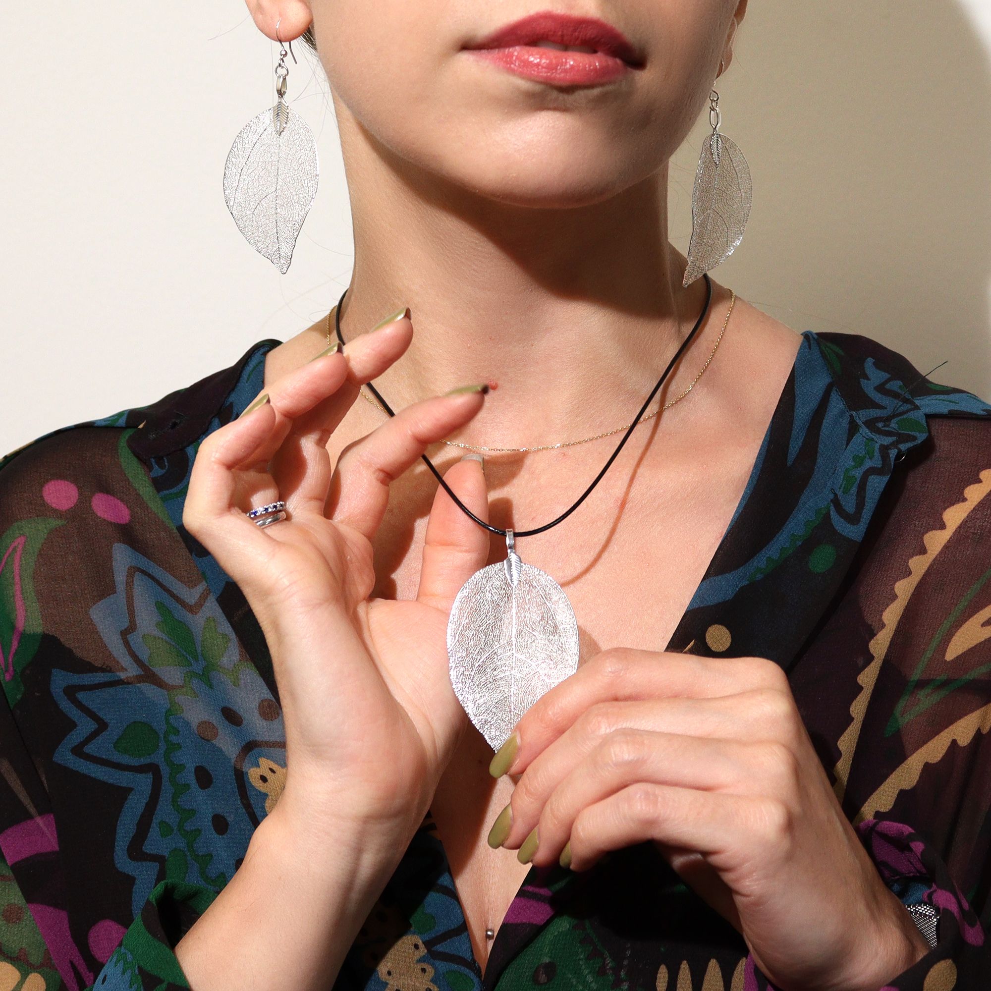 Necklace - Bravery Leaf - Silver - Image 2